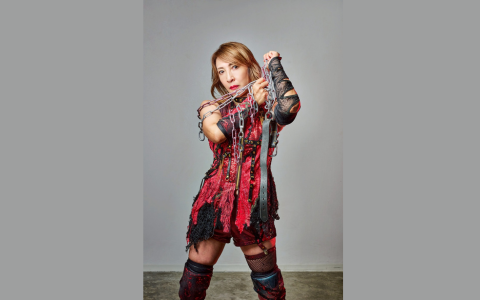 ゲスト: 尾崎魔弓