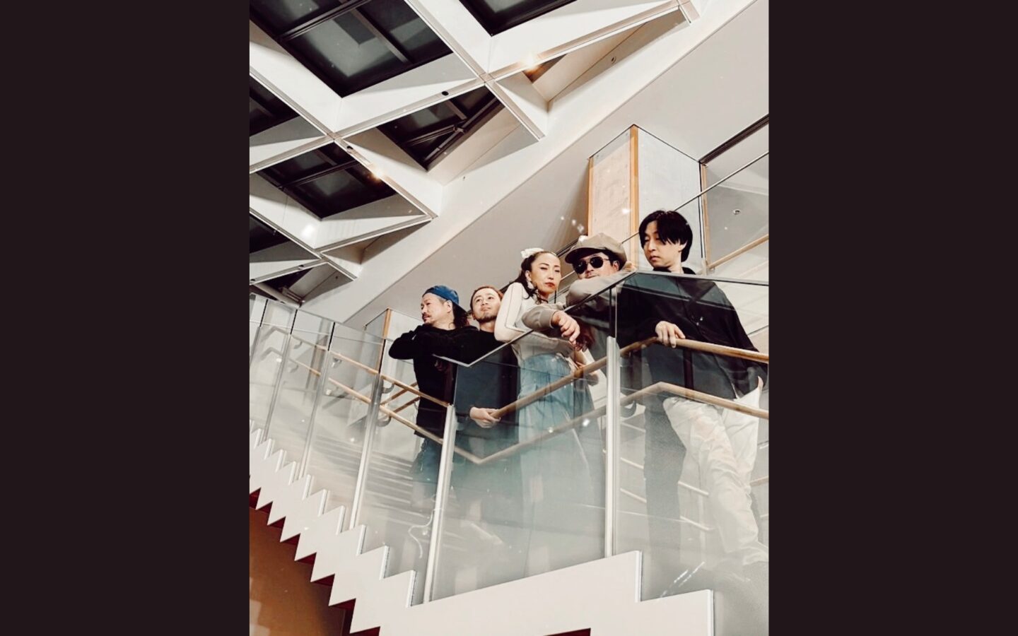 ゲスト: SPARROW SWARM